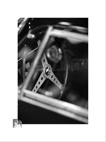 Voitures anciennes en noir et blanc