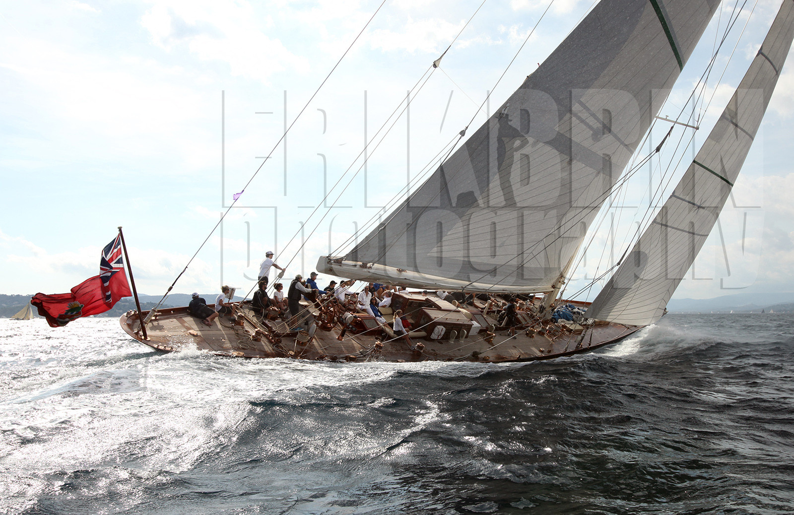 ref-3400-st2012-j-class-class-j-voilier-ancien-voile-bateau-de-course-mer.jpg