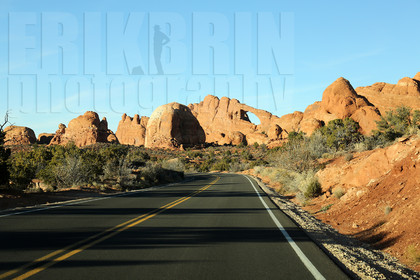 ref-7910-usa18-arches-national-park-usa-desert-road-trip-photographe-ouest-americain.jpg