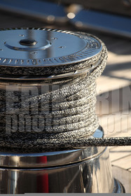ref-20050-winch-pont-de-beateau-bateau-de-course-greement-mer.jpg
