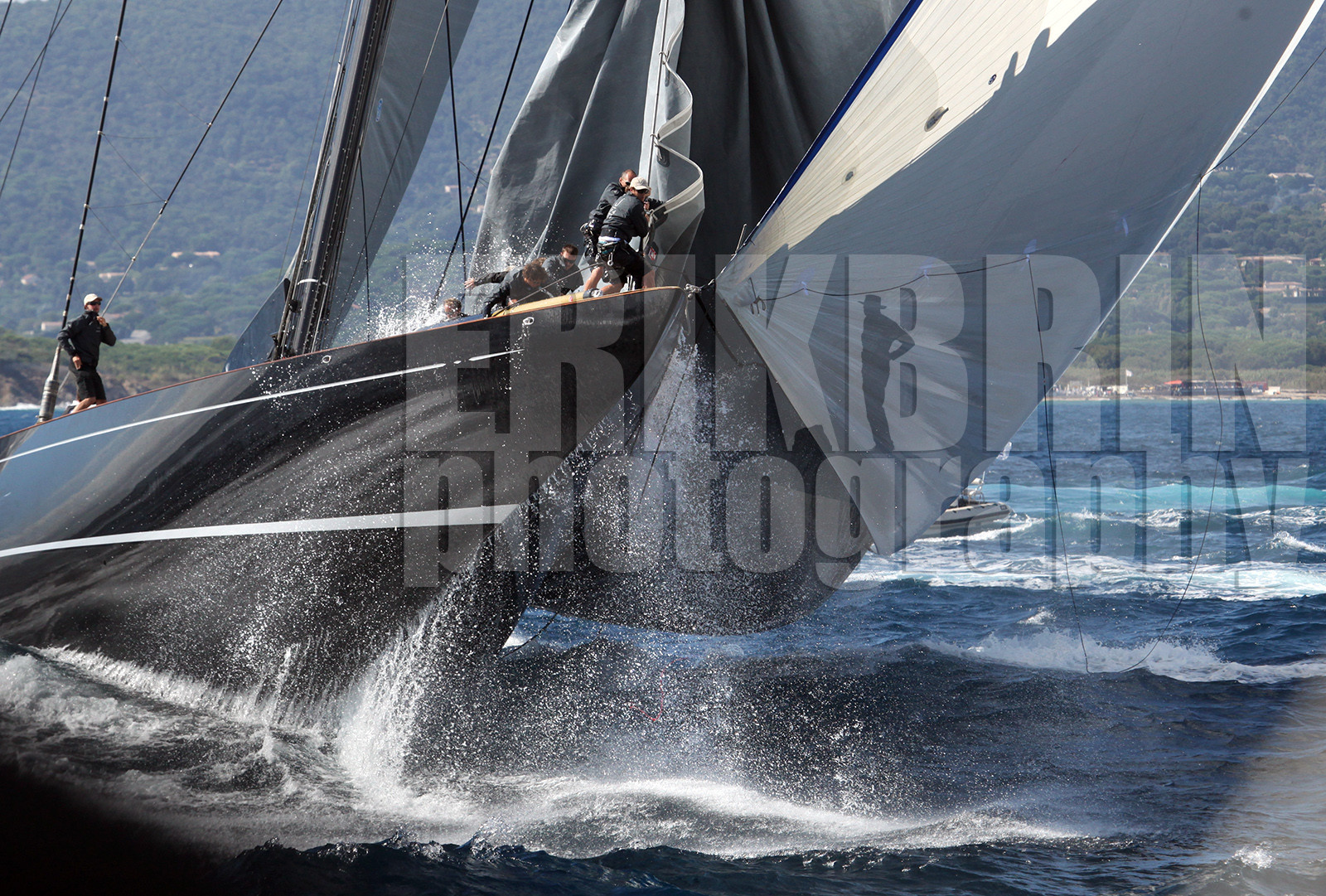 ref-3700-st2013-class-j-j-class-vieux-greement-voilier-voile-bateau-de-course-mer.jpg